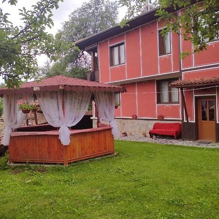 Стаи За Гости Дора Koprivshtitsa Buitenkant foto