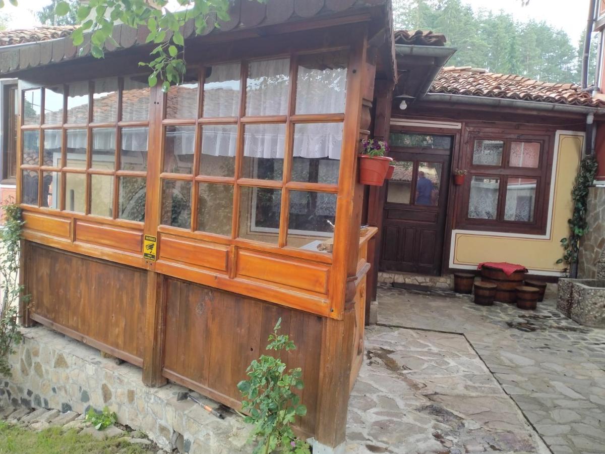 Стаи За Гости Дора Koprivshtitsa Buitenkant foto