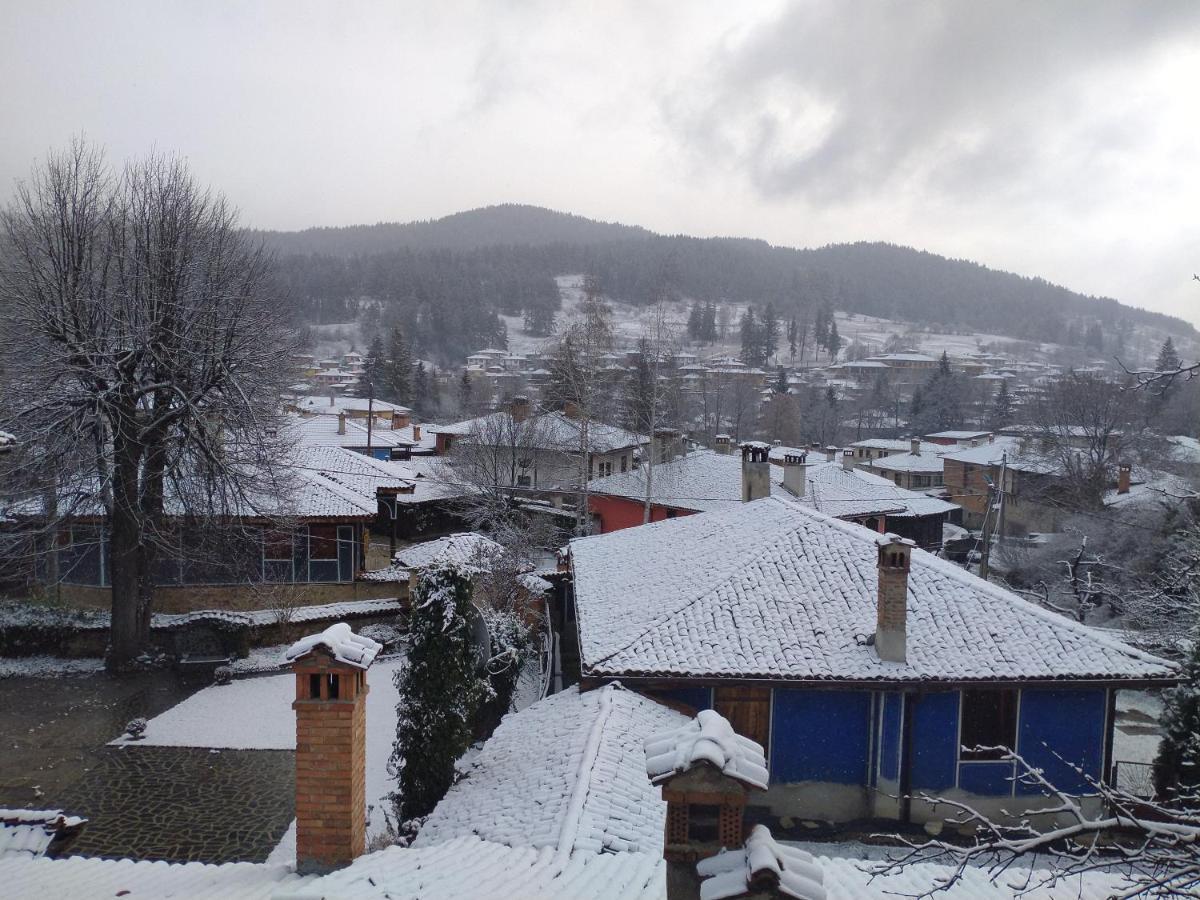 Стаи За Гости Дора Koprivshtitsa Buitenkant foto