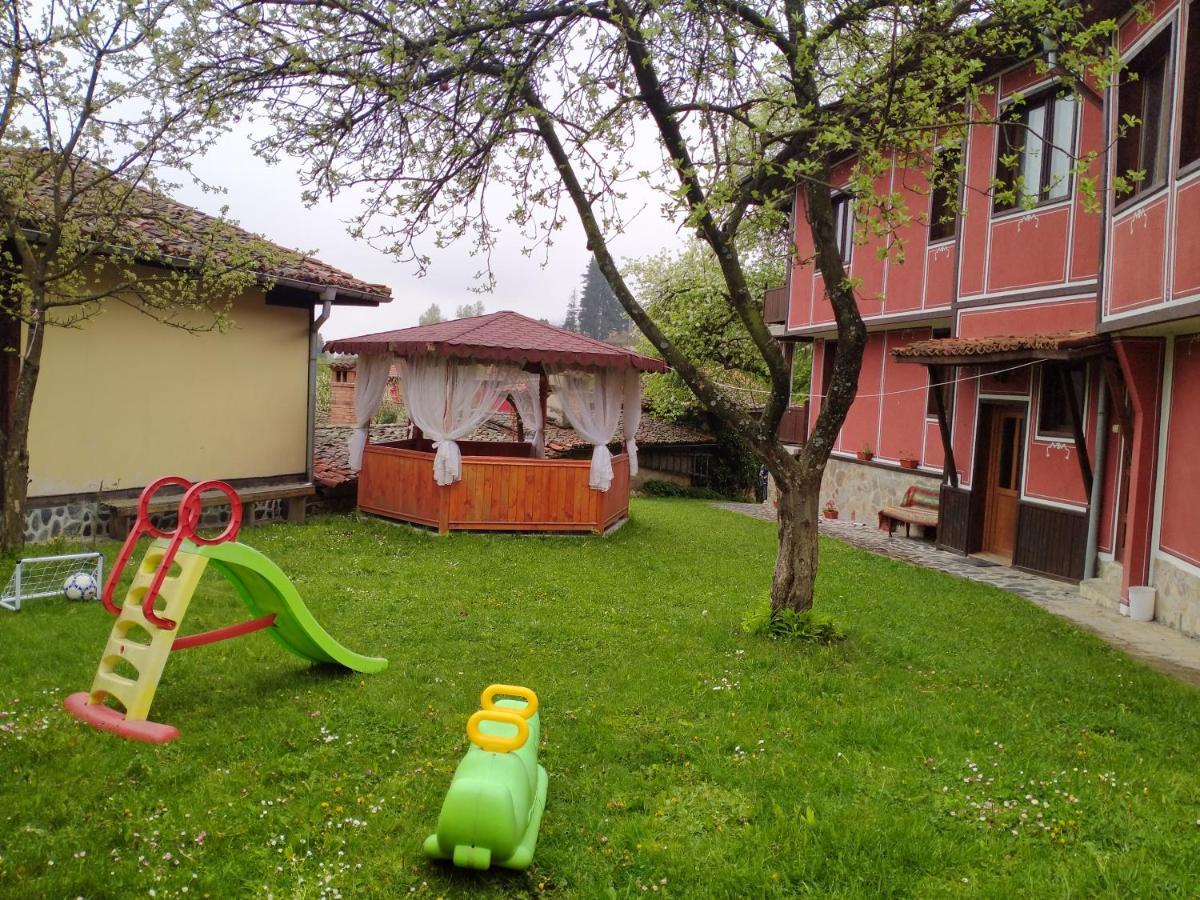Стаи За Гости Дора Koprivshtitsa Buitenkant foto